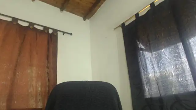 Snapshot of Alejagrantx chatting on 12.06.24 Alejagrantx online show from 12.06.24