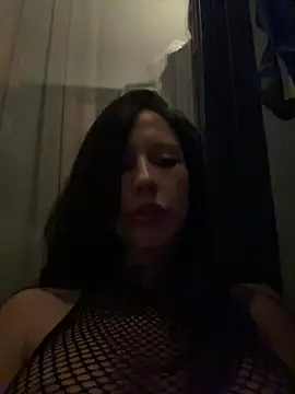 Snapshot of BellaGiaxx chatting on 11.02.25 BellaGiaxx online show from 11.02.25