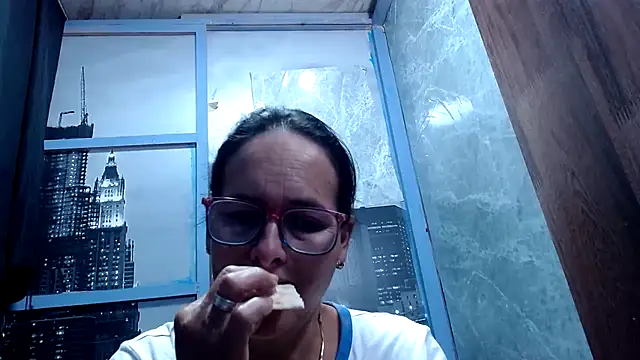 Nastylatinaxxx online show from 03.17.26