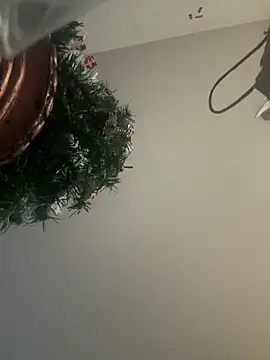 Sexy Little SlutAriel online show from 12.18.24