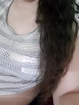 Snapshot of Zanoba-16 chatting on 02.21.25 Zanoba-16 online show from 02.21.25