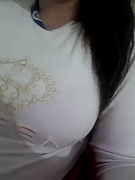 Snapshot of Zanoba-16 chatting on 03.08.25 Zanoba-16 online show from 03.08.25