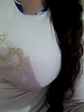 Snapshot of Zanoba-16 chatting on 03.09.25 Zanoba-16 online show from 03.09.25