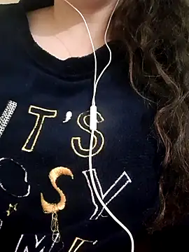 Snapshot of Zanoba-16 chatting on 03.16.25 Zanoba-16 online show from 03.16.25