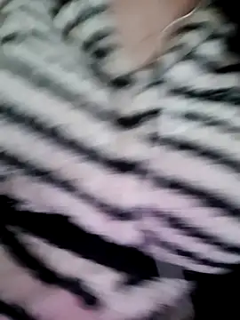 Snapshot of Zanoba-16 chatting on 03.21.25 Zanoba-16 online show from 03.21.25