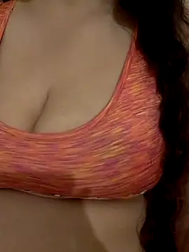 Snapshot of Zanoba-16 chatting on 11.01.25 Zanoba-16 online show from 11.01.25