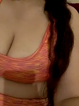 Snapshot of Zanoba-16 chatting on 11.04.25 Zanoba-16 online show from 11.04.25