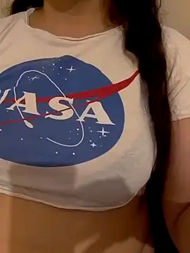 Snapshot of Zanoba-16 chatting on 11.06.25 Zanoba-16 online show from 11.06.25