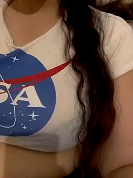 Snapshot of Zanoba-16 chatting on 11.08.25 Zanoba-16 online show from 11.08.25