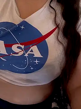 Snapshot of Zanoba-16 chatting on 11.10.25 Zanoba-16 online show from 11.10.25