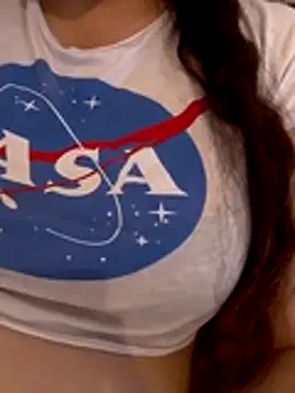 Snapshot of Zanoba-16 chatting on 11.11.25 Zanoba-16 online show from 11.11.25