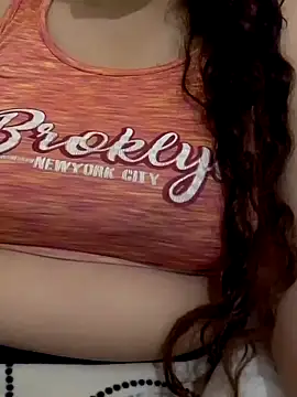 Snapshot of Zanoba-16 chatting on 12.05.25 Zanoba-16 online show from 12.05.25