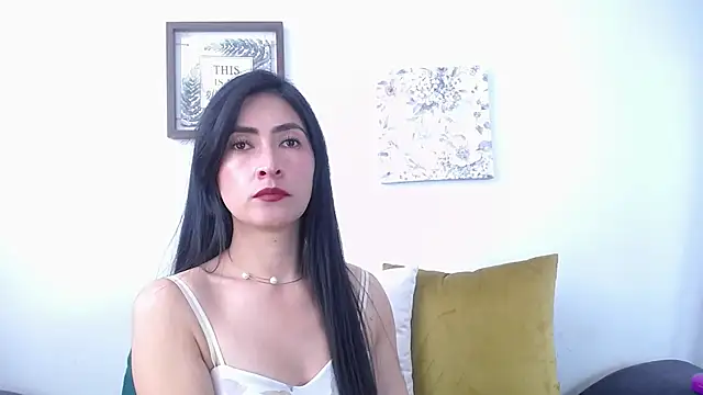 Snapshot of JainaRogers chatting on 05.28.26 JainaRogers online show from 05.28.26