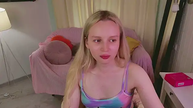 Beatrica Klein online show from 06.12.26