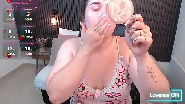 Aabby lee online show from 12.15.25