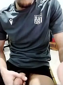 Snapshot of Zoro_23cm chatting on 01.12.26 Zoro 23cm online show from 01.12.26