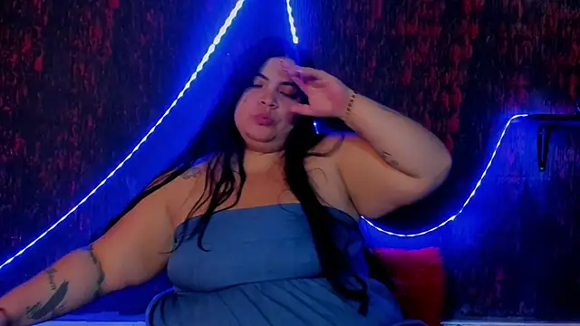 Snapshot of sobigcurvy4u chatting on 12.22.24 sobigcurvy4u online show from 12.22.24