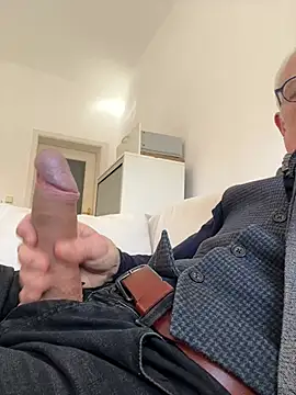 Snapshot of Frank22xx chatting on 03.03.26 Frank22xx online show from 03.03.26