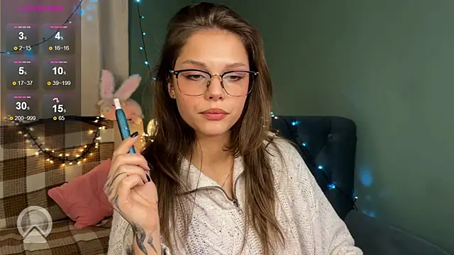 Snapshot of HumbleJess chatting on 01.10.26 HumbleJess online show from 01.10.26