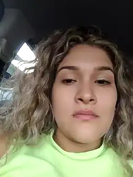 Sara smiiith211 online show from 12.13.24