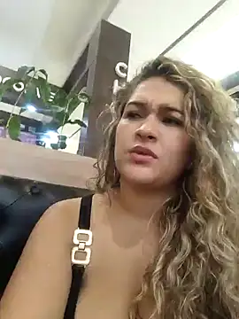 Sara smiiith211 online show from 01.26.25