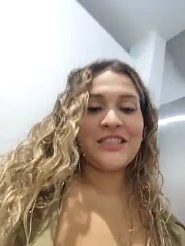 Sara smiiith211 online show from 03.14.25