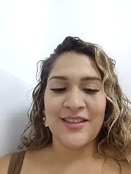 Sara smiiith211 online show from 03.16.25