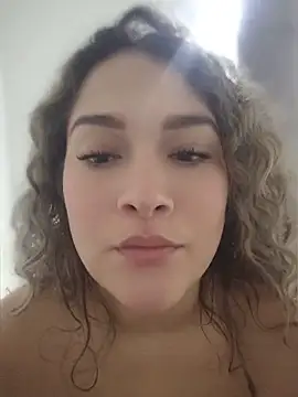 Sara smiiith211 online show from 04.24.26