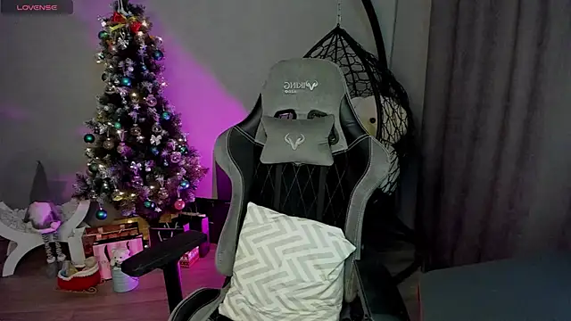 lily williamss online show from 01.11.25