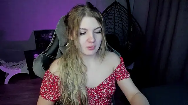 lily williamss online show from 03.13.25