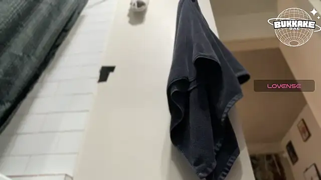 Snapshot of bukkakebae1 chatting on 12.23.24 bukkakebae1 online show from 12.23.24