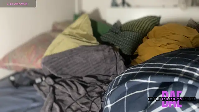 Snapshot of bukkakebae1 chatting on 12.26.24 bukkakebae1 online show from 12.26.24