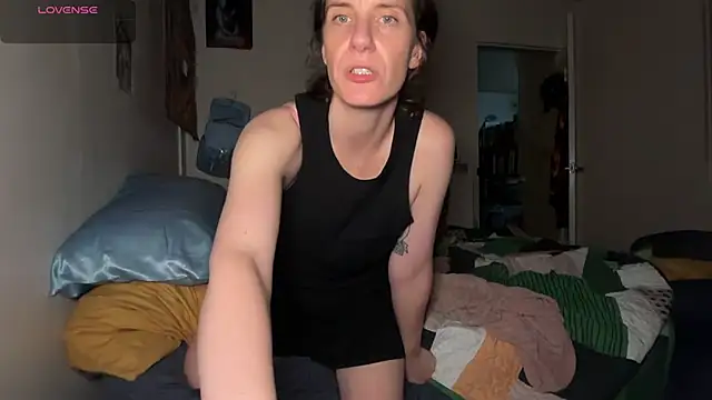 Snapshot of bukkakebae1 chatting on 02.01.25 bukkakebae1 online show from 02.01.25