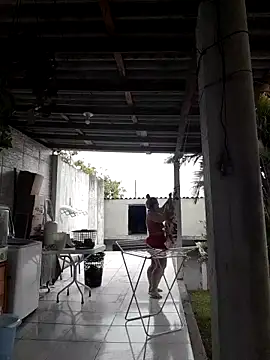 Snapshot of marcialoira chatting on 10.28.25 marcialoira online show from 10.28.25