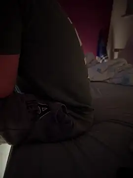 Bennyben8604 online show from 12.20.24