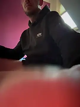 Bennyben8604 online show from 03.03.25