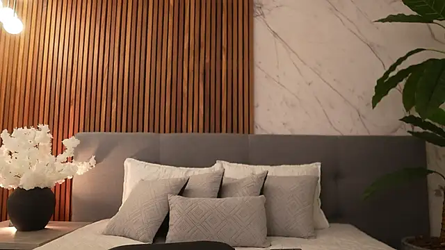 Snapshot of Amelia_Rouse chatting on 11.28.25 Amelia Rouse online show from 11.28.25