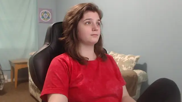 Snapshot of TreeJeanne chatting on 12.26.24 TreeJeanne online show from 12.26.24