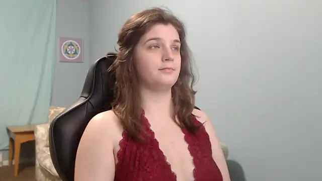 Snapshot of TreeJeanne chatting on 02.20.25 TreeJeanne online show from 02.20.25