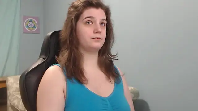 Snapshot of TreeJeanne chatting on 02.26.25 TreeJeanne online show from 02.26.25