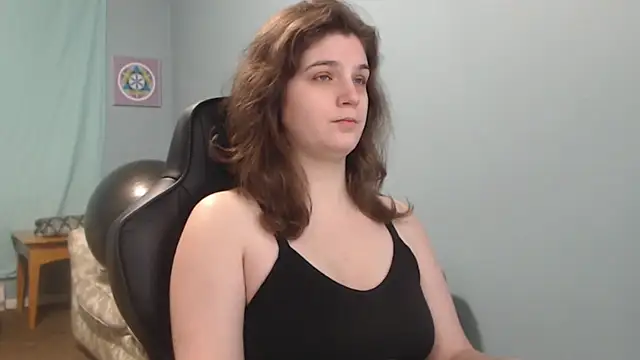 Snapshot of TreeJeanne chatting on 03.02.25 TreeJeanne online show from 03.02.25