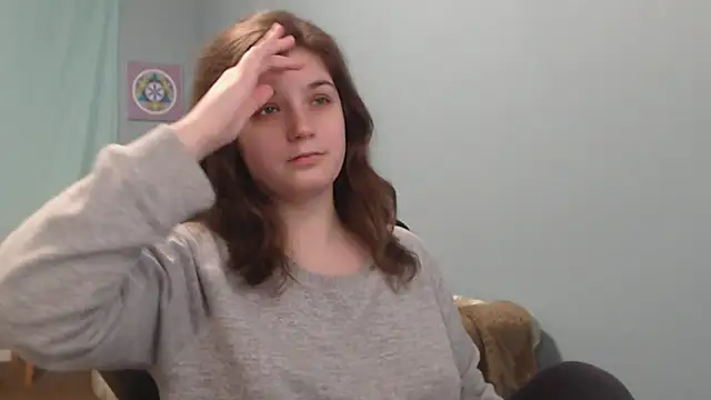 Snapshot of TreeJeanne chatting on 03.10.25 TreeJeanne online show from 03.10.25