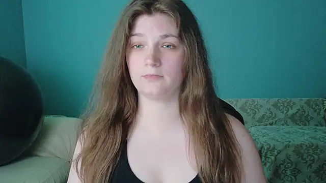 Snapshot of TreeJeanne chatting on 06.17.26 TreeJeanne online show from 06.17.26