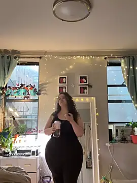 sylviahhh online show from 04.25.26