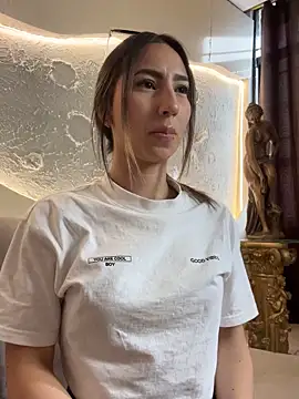  Emma Valka online show from 11.11.25