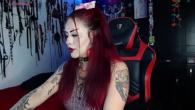 Snapshot of jannaink_ chatting on 12.30.24 jannaink online show from 12.30.24