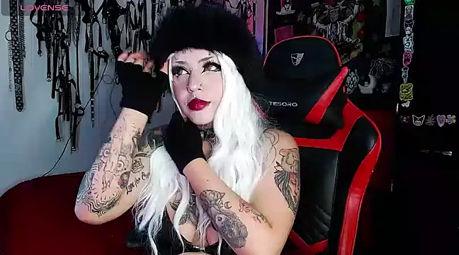 Snapshot of jannaink_ chatting on 01.11.25 jannaink online show from 01.11.25