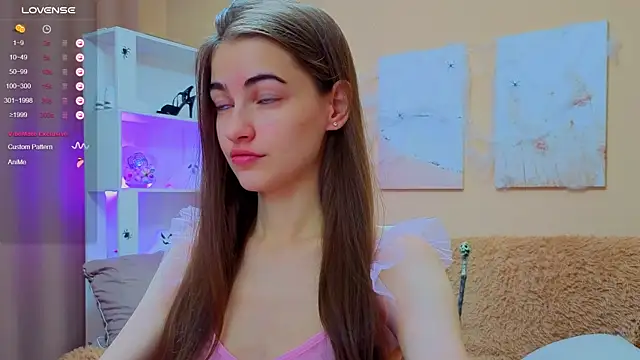 AstoriyaNight online show from 10.25.25