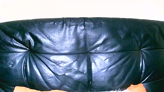 Bustypillows online show from 07.25.26