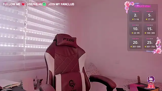 Domina Deivis online show from 02.22.25